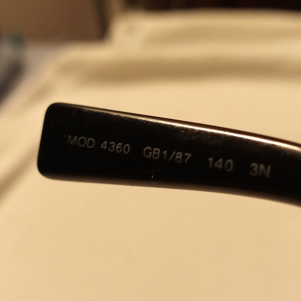 Versace sunglasses - Picture 3 of 4